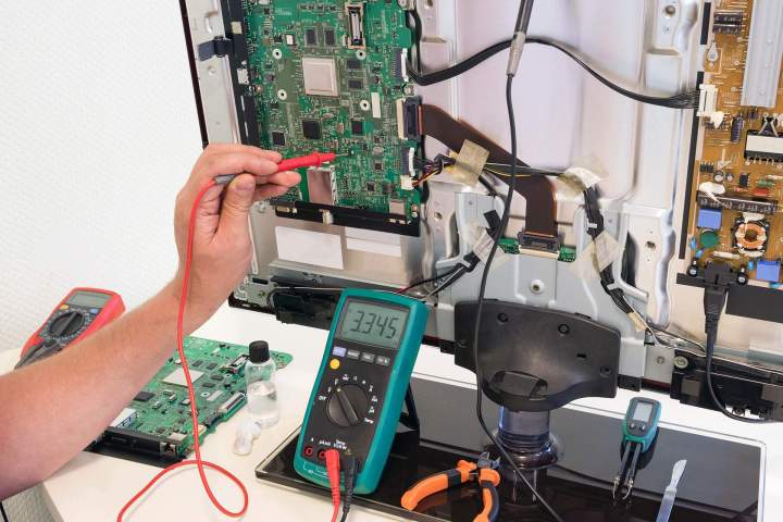 Remise en état d'écrans ACL, DEL et Plasma.